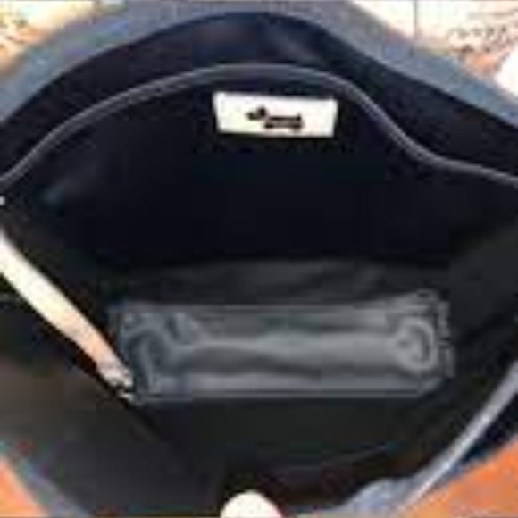 Radley London Pocket Essentials Medium Backpack - Picture 3 of 4